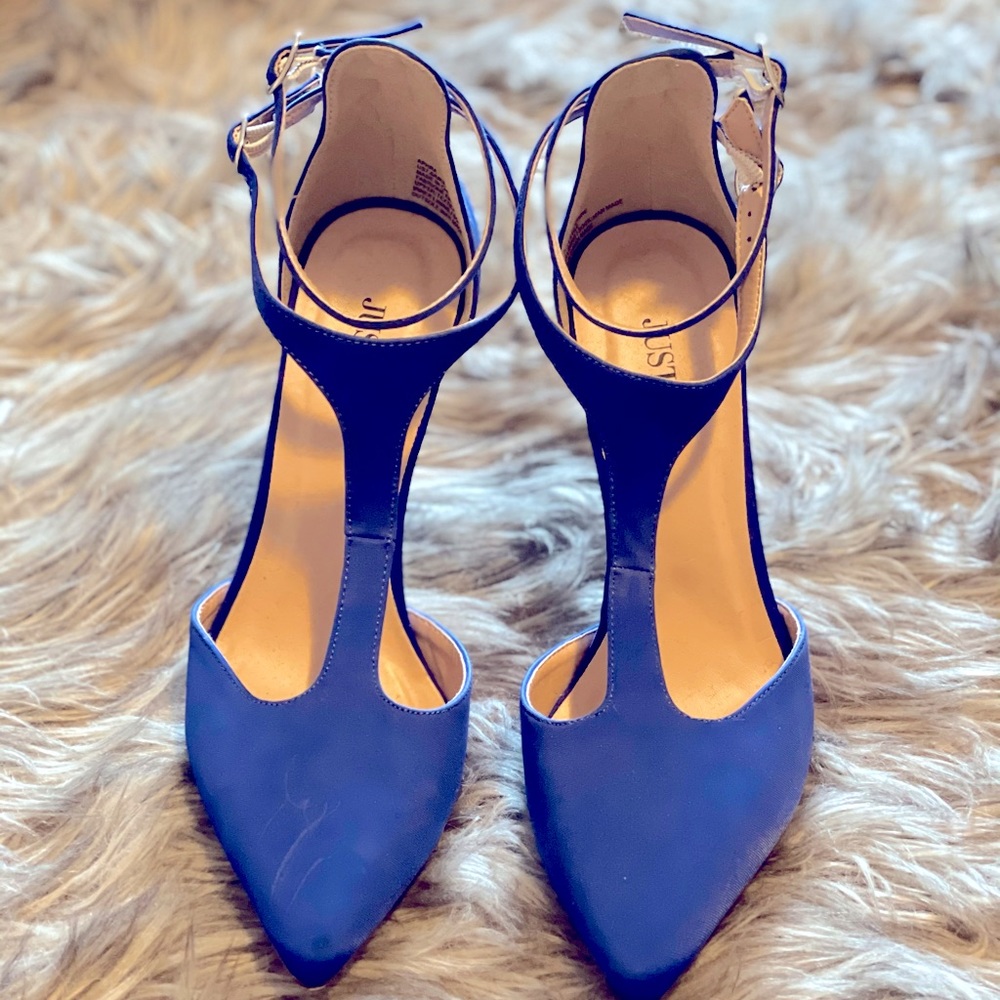 Classic Blue Heels 💙